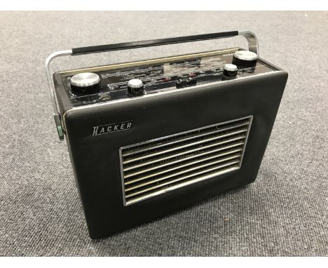 A vintage radio : Hacker Herald, model RP 30. 