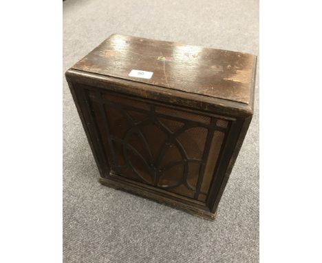 A Marconiphone Type 132 moving coil speaker.  CONDITION REPORT: 37cm high by 33cm wide by 18cm deep. 