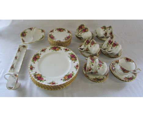 Royal Albert 'Old Country Roses' part dinner/tea service