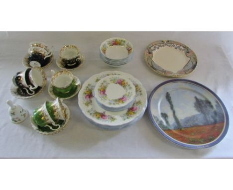 Assorted Royal Albert inc 'Regal Series' and 'Summer Garland', Wedgwood bell, Goebel Artis Orbis 'Claude Monet' plate/charger