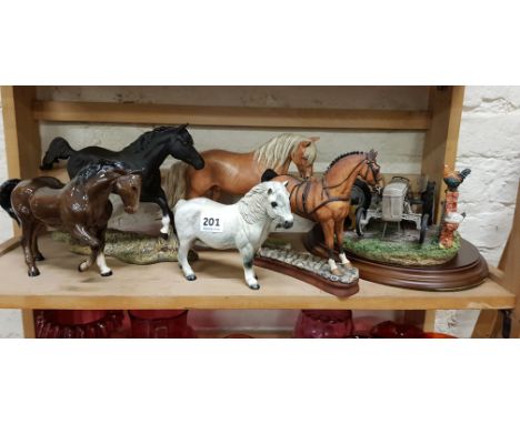 5 CERAMIC HORSE FIGURES TO INCLUDE DOULTON AND TRACTOR FIGURE