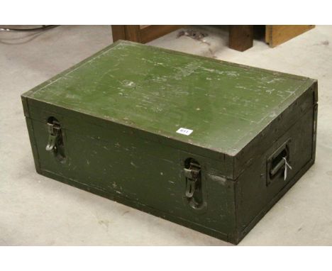 Early to Mid 20th century Green Painted Oak German Army Trunk for a Doppelferurohs, 73cms long x 28cms high