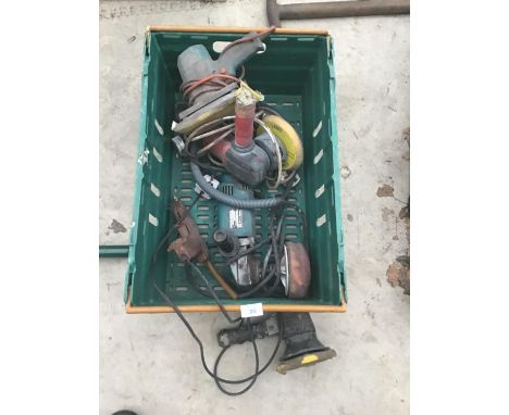 VARIOUS POWER TOOLS TO INCLUDE SANDERS, BUFFER ETC 
