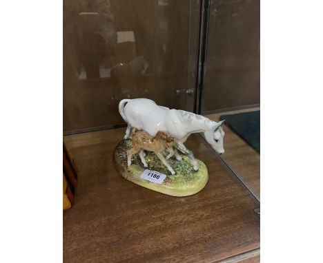 A CERAMIC ROYAL DOULTON MODEL GUDE COREY HARE HN  2532 