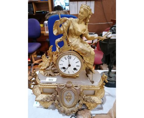 A DECORATIVE GILT AND MARBLE FRENCH MANTLE CLOCK, BACK FOOT AT FAULT 
