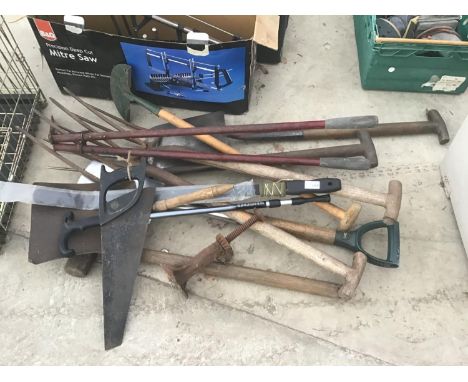 VARIOUS GARDEN TOOLS TO INCLUDE HOE, FORKS SAW ETC 
