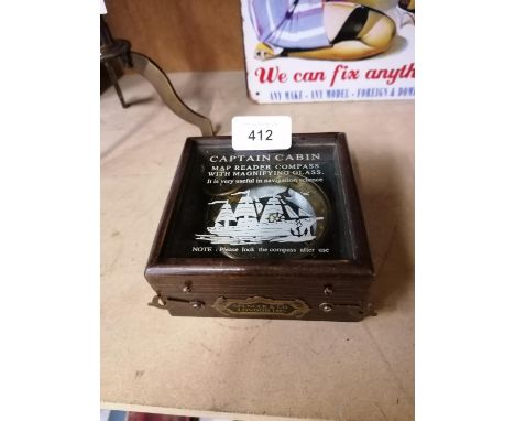A BOXED BRASS CAPTAIN CABIN MAP READER AND COMPASS 
