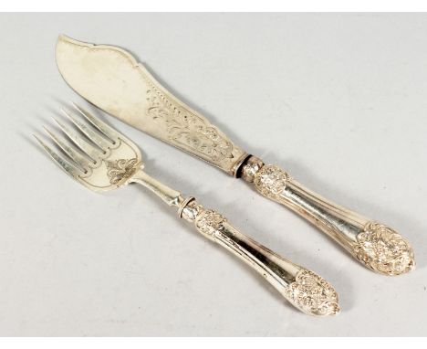 A GOOD FISH SLICE AND FORK. Sheffield 1901.