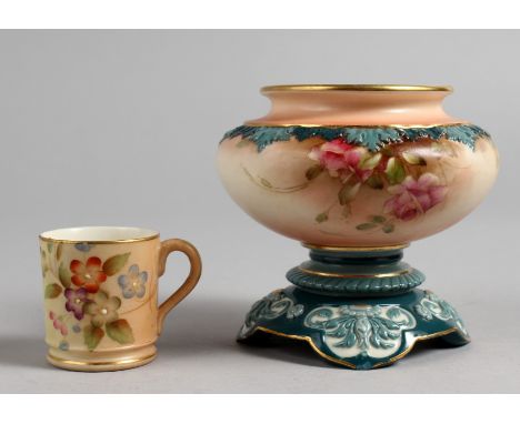 A SMALL HADLEY'S WORCESTER PEDESTAL VASE, and miniature Worcester blush ivory mug. 3.5ins and 1.5ins high.