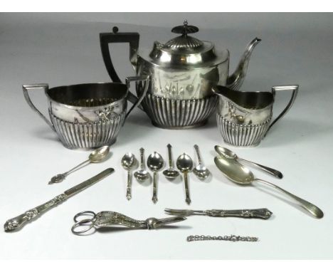 A Victorian two piece silver christening set, Birmingham 1864, a silver Royal Automobile Club golfing tea spoon, a Georgian s