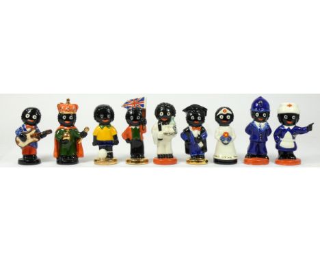 A collection of nine Carltonware porcelain Gollies.(9) 