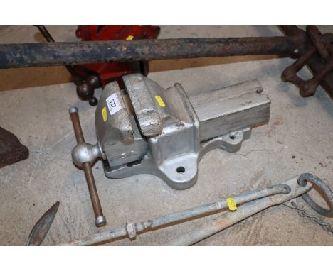 A bench top vice 