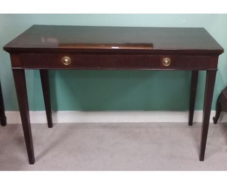 Georgian Mahogany 1 Drawer Console Table Dimensions: 122cm W 55cm D 80cm H