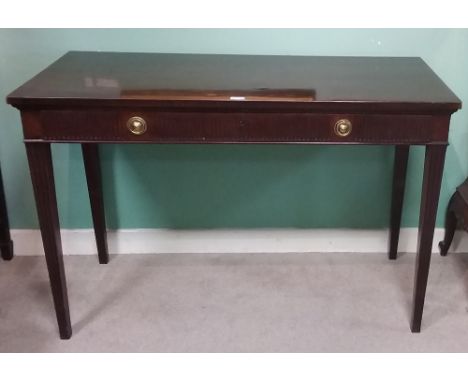 Georgian Mahogany 1 Drawer Console Table Dimensions: 122cm W 55cm D 80cm H