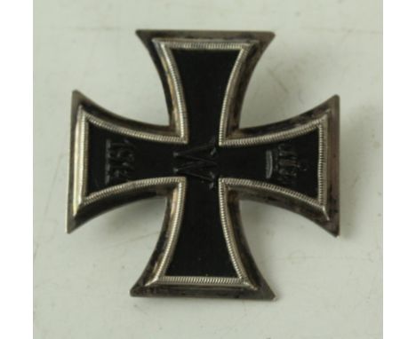 A Imperial German iron cross first class WWI periodMedal verso with pin stamped K.A.G. 