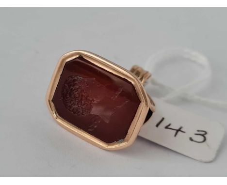 Antique Victorian gold mounted seal with a carnelian intaglio of a classical Roman head with an arrow.