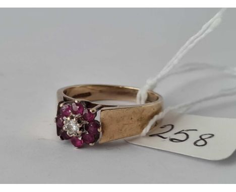 A ruby and diamond cluster ring 9ct size  Q  3.7 gms