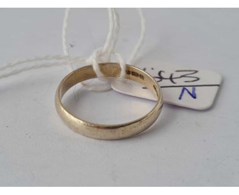 A white gold band ring 9ct size N   2 gms