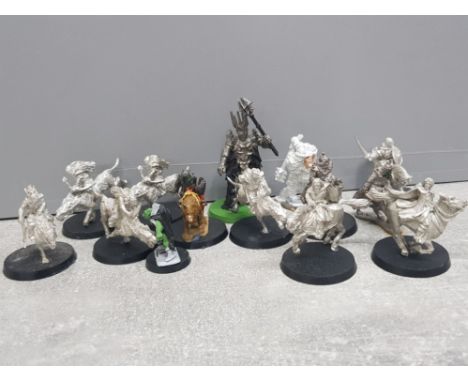 14 metal wargame Lord of the rings minatures made by fames workshop, includes Sauron, warg riders etc