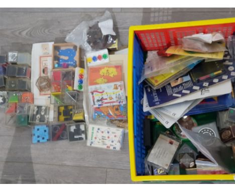 Box of miscellaneous vintage puzzle games, mainly puzzle boxes