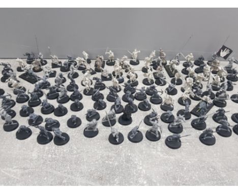 Large Quantity of games workshop lord of the rings minatures, forces of evil includes orcs, goblins and uruk-hai, in both met