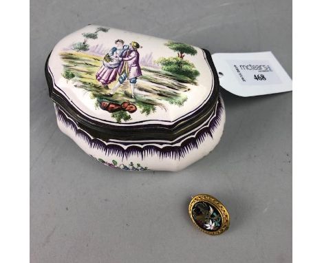 SCEUX TRINKET BOX, the hinged lid depicting a courting couple, 10.5cm wide, along with a hardstone set brooch, unmarked (2)