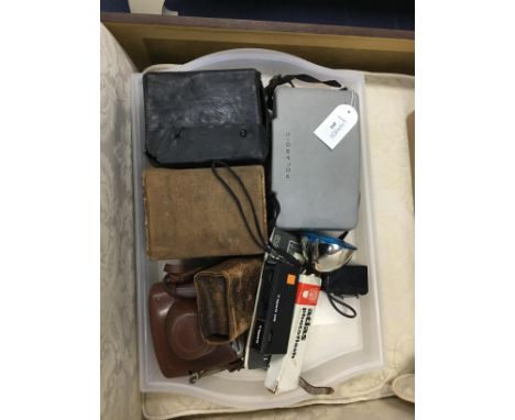 VINTAGE POLAROID 103 CAMERA, along with two boxed cameras, a Halina camera and other accessories