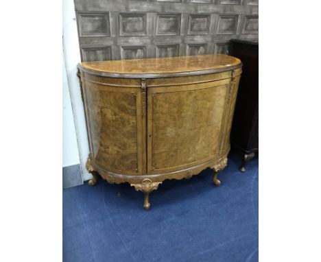 WALNUT LOUNGE COMMODE, 118cm wide