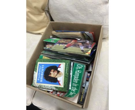 LOT OF VINTAGE FOOTBALL PROGRAMMES AND BOOKS