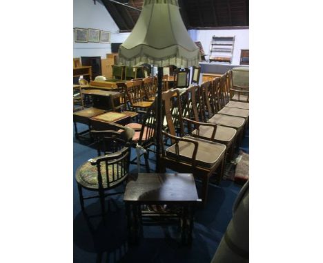 Nest of two tables and a lamp