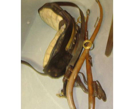 VIntage leather and brass horse driving saddle pad and haynes