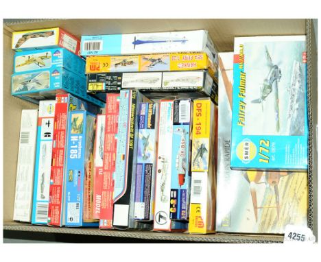 Norvo, Testors, Mastercraft, Heller and others - a quantity of boxed mainly 1/72 Scale plastic Military Aircraft Kits to incl