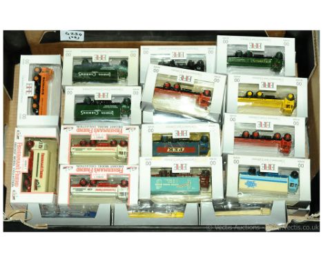 EFE (Exclusive First Editions) - a boxed Commercial 00 Scale group comprising mainly of Vans, Lorries, Flatbeds and similar t