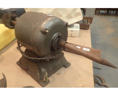 G and M electric motor 2850 RPM with arbours for polishing heads 0.5HP 230/250 N226585