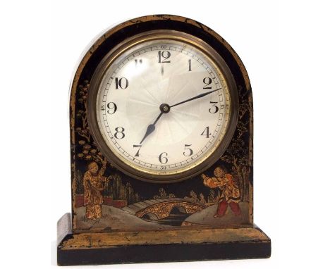 Early 20th century black lacquered mantel clock of arched form, chinoiserie decorated in gold, red and cream with figures by 