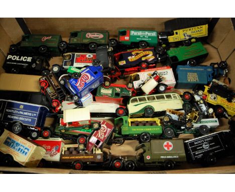 A tray of mixed mainly modern issue diecast to include Corgi, and Days Gone