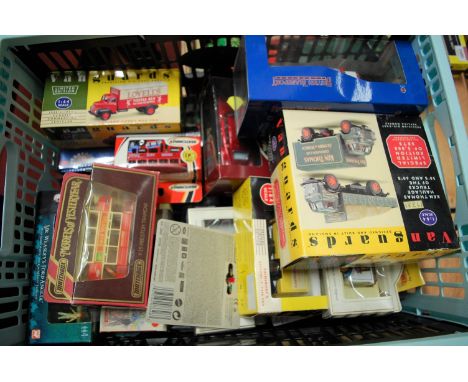 A box of mixed boxed modern issue diecast to include Corgi, Matchbox, Days Gone, Vanguards, etc examples to include a British