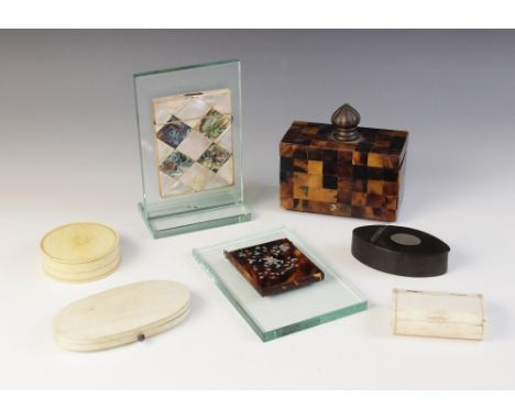 A selection of boxes and card cases, to include: a 19th century ivory snuff box, of rounded rectangular form the hinged cover