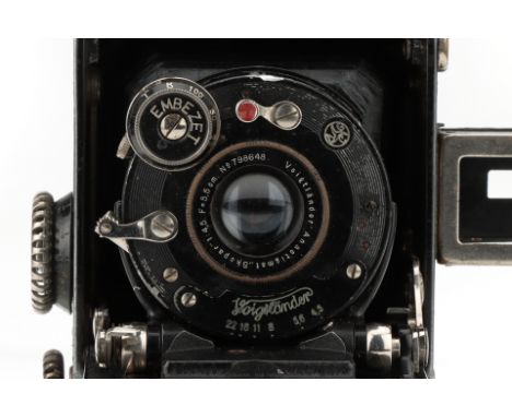 A Voigtlander Perkeo 127 Folding Camera,black, body G, shutter working, with Anastigmat Skopar f/4.5 5.5cm lens, optics F, ha