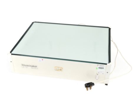 A Large Illuminator 5000 Lightbox,white, appears working at time of auction, light aperture 60cm x 45cm, PLEASE NOTE: SHIPPIN