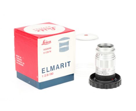 A Leitz Elmarit f/2.8 90mm Lens,chrome, serial no. 2044199, body, E, elements, VG-E, one or two very light internal marks to 