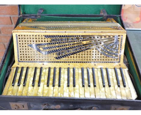 A Castello Suprani Settimio piano accordion, cased