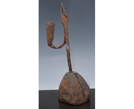 Wrought iron rush light, 26cm.