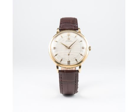 A GENTLEMAN'S LARGE SIZE 18K SOLID GOLD OMEGA AUTOMATIC WRIST WATCH CIRCA 1950, REF. 2618
 
D: Silver honeycomb dial&nbsp;wit