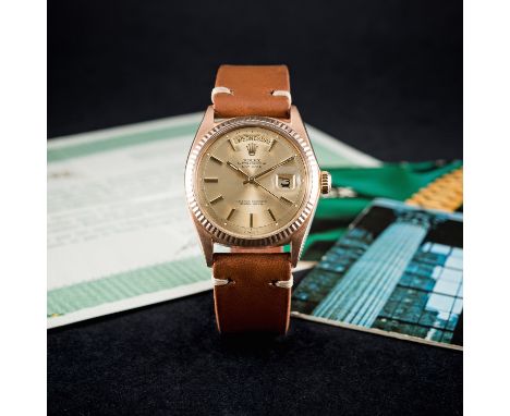 A RARE GENTLEMAN'S 18K SOLID PINK GOLD ROLEX OYSTER PERPETUAL DAY DATE WRIST WATCH DATED 1972, REF. 1803 WITH ORIGINAL&nbsp;P