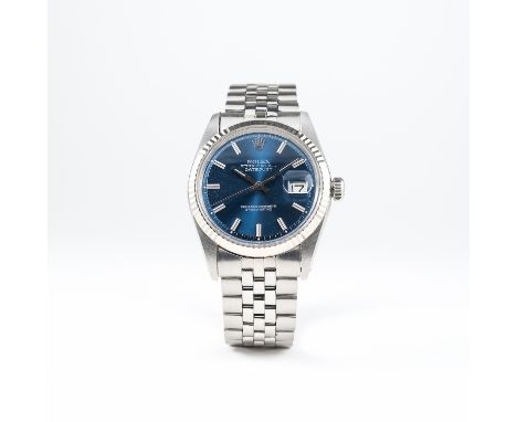 A GENTLEMAN'S STEEL &amp; WHITE GOLD ROLEX OYSTER PERPETUAL DATEJUST BRACELET WATCH CIRCA 1968, REF. 1601 
D: Blue dial with 
