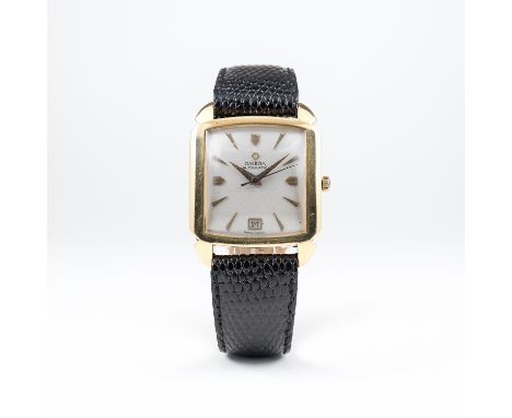 A GENTLEMAN'S 18K SOLID GOLD OMEGA AUTOMATIC CALENDAR WRIST WATCH CIRCA 1954, REF. 3953 SC
D: Silver dial with gilt "dagger" 
