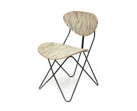 Raoul Guys A black lacquered metal chair with original upholstery, model Anthony, produced by Airborne, France, 1950s. 76,5 c