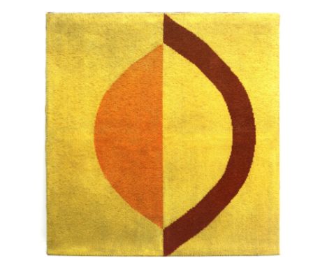 Seventies A machine woven wall tapestry, attached to wooden frame, 1970s. 180 x 172 cm.