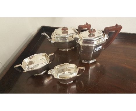 A Top Quality 4-Piece Silver-Plated Tea & Coffee Service in excellent condition.